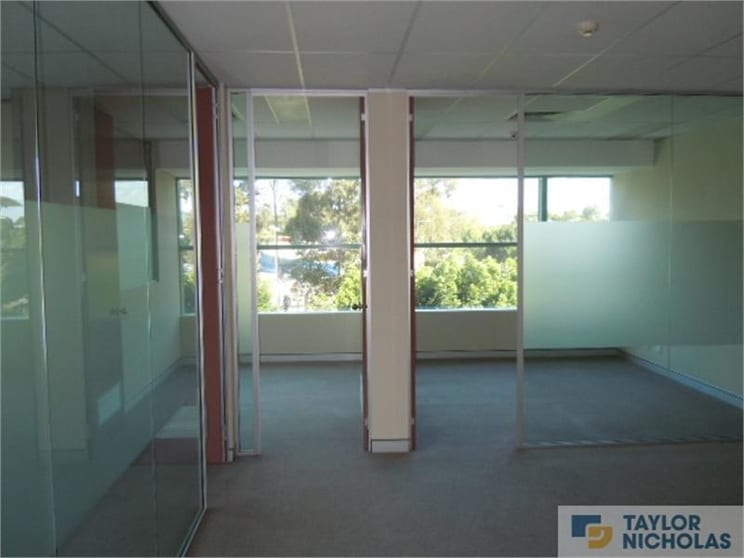 Click to view all images 3.05/10 Century Circuit Baulkham Hills NSW 2153 - Image 2
