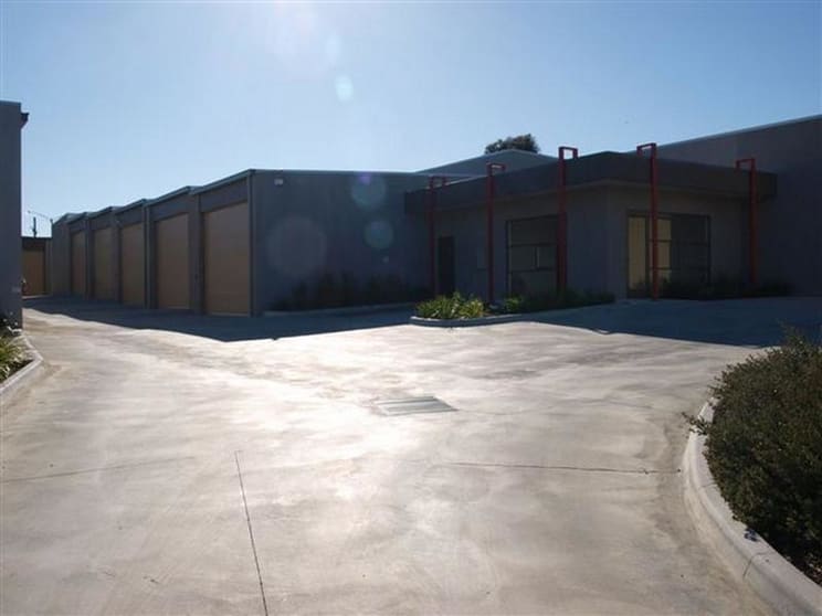 Click to view all images 15/6 Satu Way Mornington VIC 3931 - Image 3