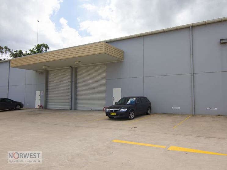 Click to view all images 2/322 Annangrove Road Rouse Hill NSW 2155 - Image 2