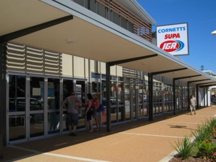 Click to view all images 8 Hill Street Yeppoon QLD 4703 - Image 2