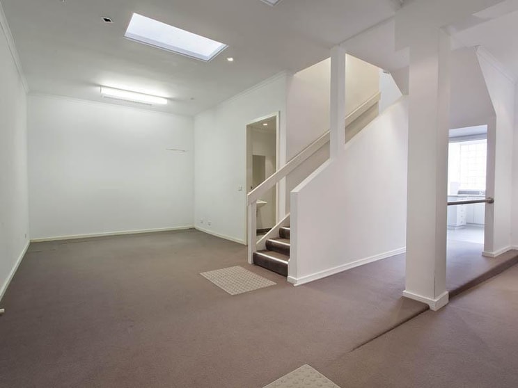 Click to view all images Level 1/6 Roche Street Hawthorn VIC 3122 - Image 2
