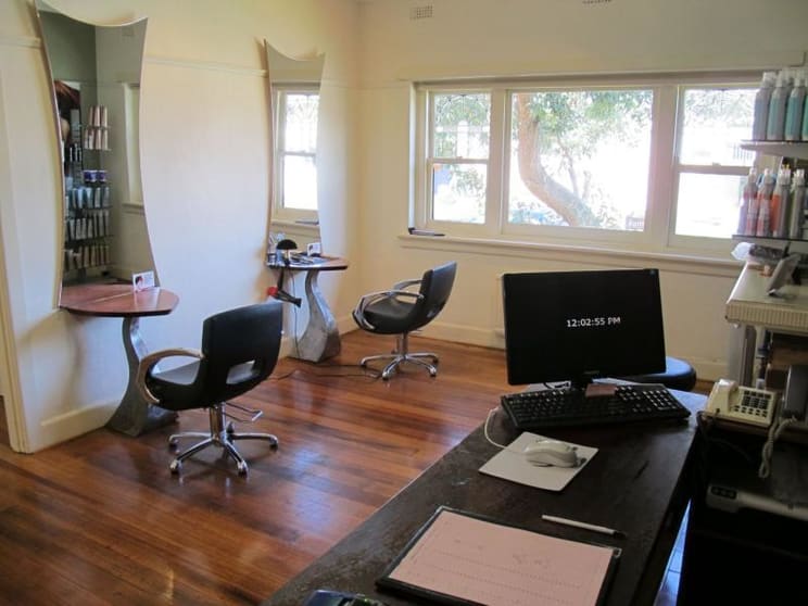 Click to view all images 1/415 Hampton Street Hampton VIC 3188 - Image 3