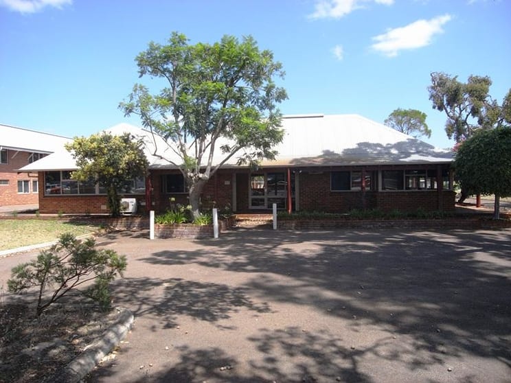 Click to view all images 234 Great Eastern Highway Ascot WA 6104 - Image 3