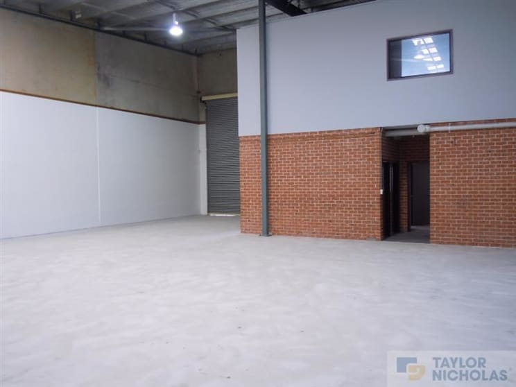 Click to view all images 8/68 Industry Road Mulgrave NSW 2756 - Image 2