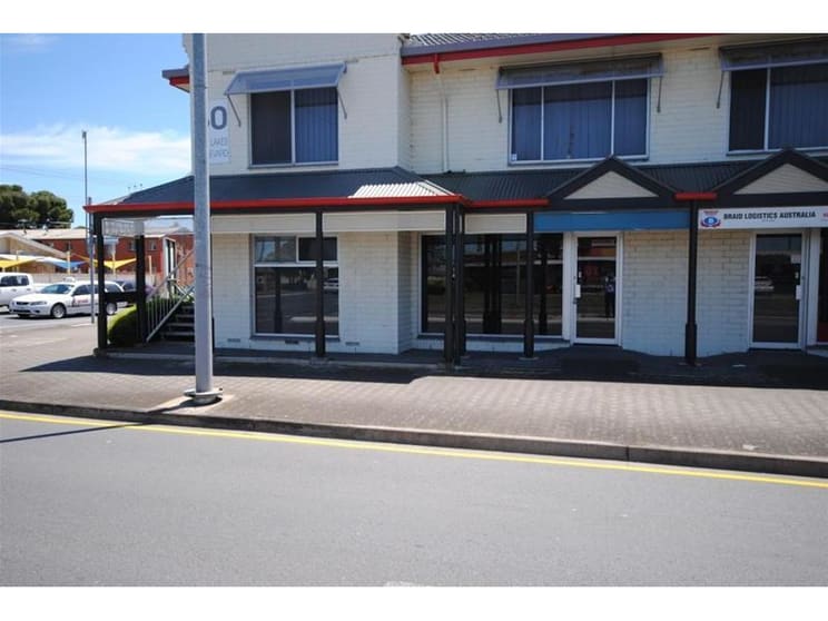 Click to view all images Cnr West Lakes Boulevard & Tapleys Hill Road Seaton SA 5023 - Image 2