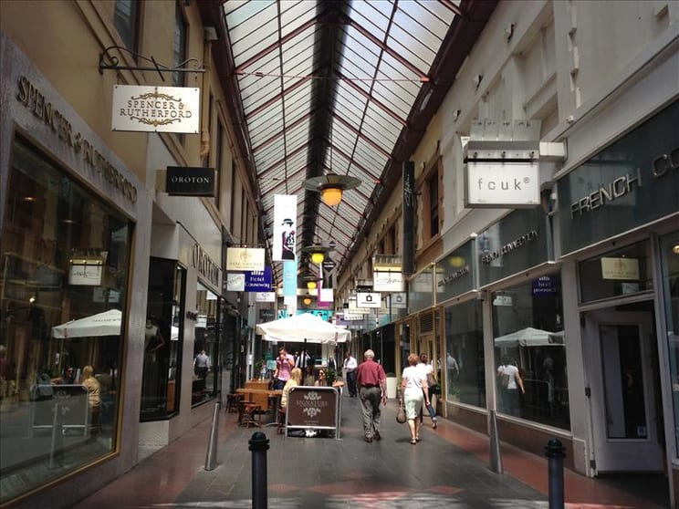 Click to view all images Shop 9 Howey Place Melbourne VIC 3000 - Image 2