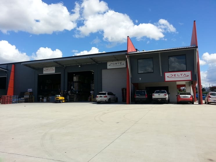 Click to view all images Geebung QLD 4034 - Image 2