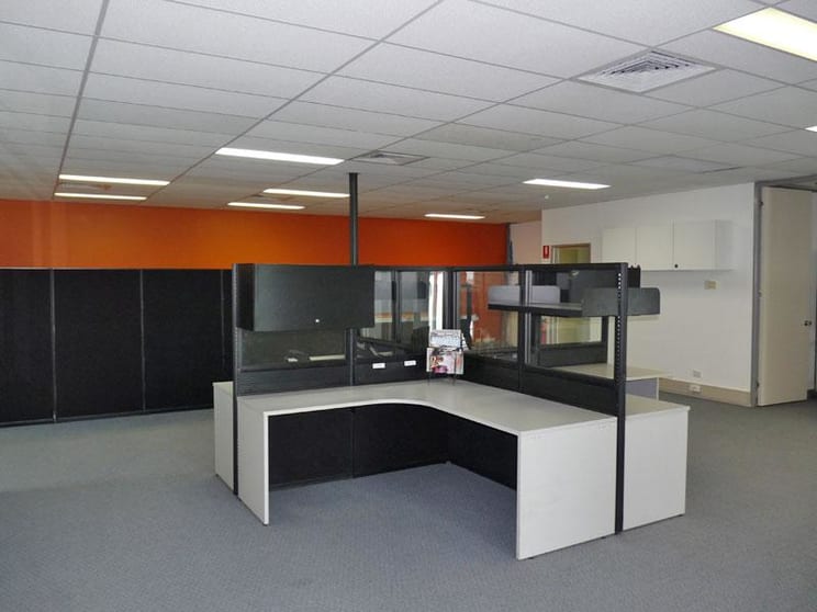 Click to view all images 198 Turner Street Port Melbourne VIC 3207 - Image 1