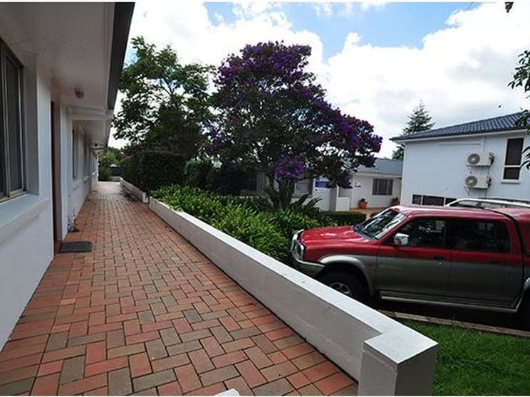 Click to view all images 2/136-140 Russell Street Toowoomba City QLD 4350 - Image 3