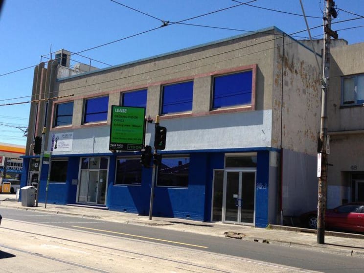 Click to view all images 52 HOLMES STREET Brunswick VIC 3056 - Image 1