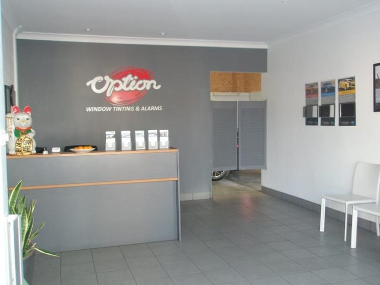 Click to view all images Fairfield NSW 2165 - Image 2