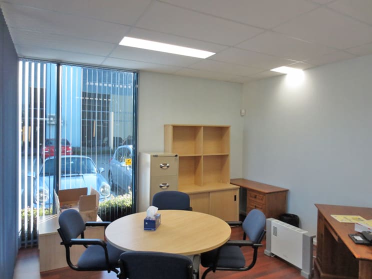 Click to view all images 10/899 Wellington Road Rowville VIC 3178 - Image 3