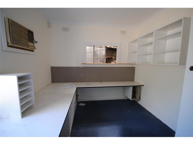 Click to view all images 624-626 South Road Angle Park SA 5010 - Image 3