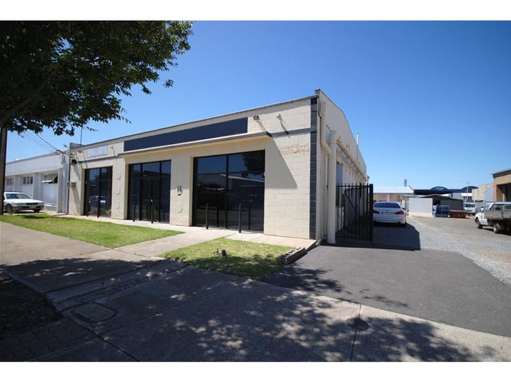 Click to view all images 14 Deloraine Road Edwardstown SA 5039 - Image 1