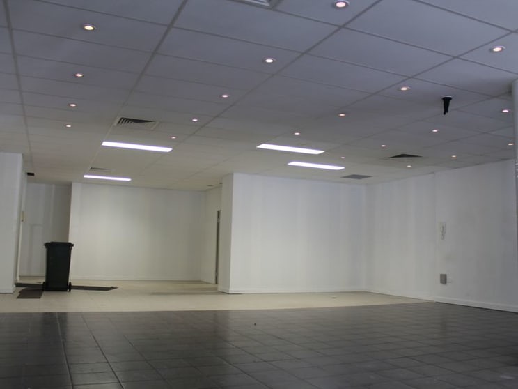Click to view all images 1/400 Chapel Road Bankstown NSW 2200 - Image 2