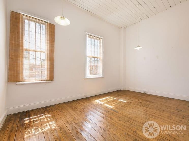 Click to view all images Rear/189 Carlisle Street St Kilda East VIC 3183 - Image 2