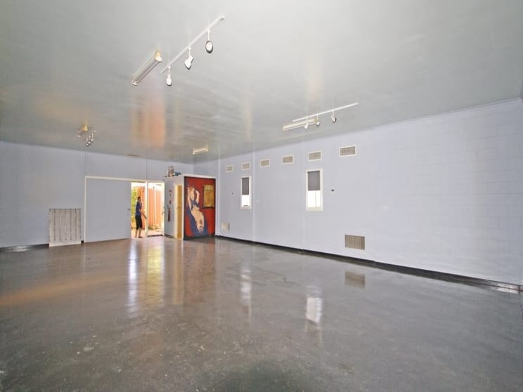Click to view all images 21 Leehey Street Wedgefield WA 6721 - Image 1