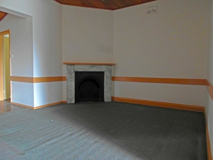 Click to view all images 28 Broughton Street Camden NSW 2570 - Image 3