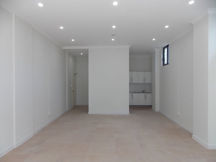 Click to view all images 6/78 Barbara Boulevard Seven Hills NSW 2147 - Image 3