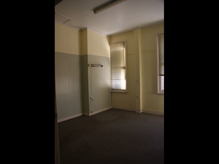 Click to view all images 2 & 3 - 1s/353 Ruthven Street Toowoomba City QLD 4350 - Image 1