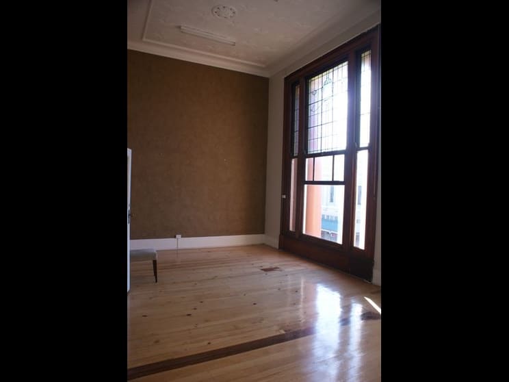 Click to view all images 4 - 1st Fl/353 Ruthven Street Toowoomba City QLD 4350 - Image 1