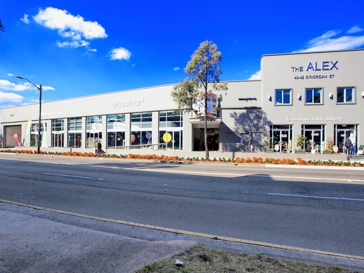 Click to view all images 25/40-42 O'Riordan Street Alexandria NSW 2015 - Image 1
