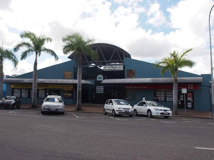 Click to view all images 5/171 Bolsover Street Rockhampton City QLD 4700 - Image 1