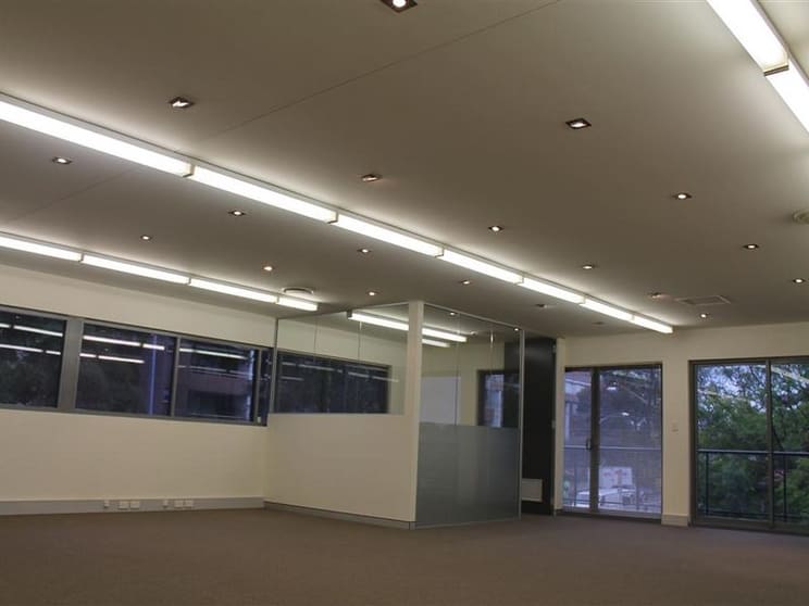 Click to view all images 2/128 O'Riordan Street Mascot NSW 2020 - Image 2