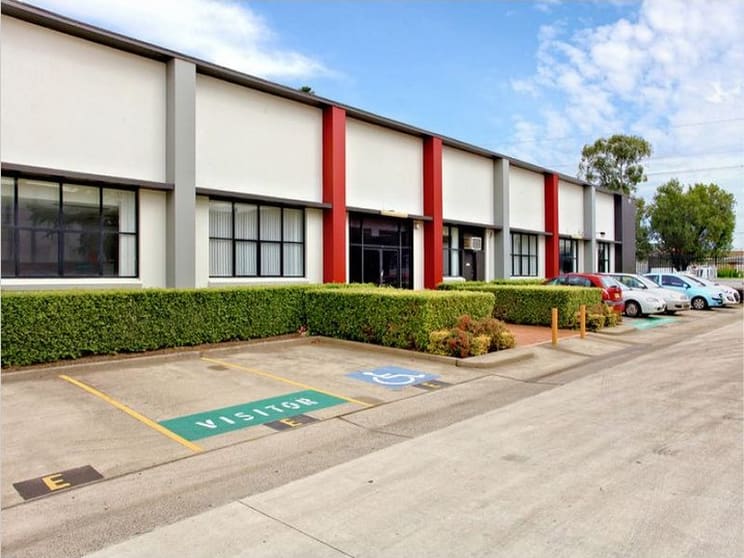 Click to view all images E1/22 Powers Road Seven Hills NSW 2147 - Image 1