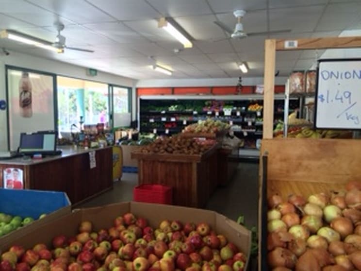 Click to view all images 6 & 7 Yalumba Street Kingston ACT 2604 - Image 2