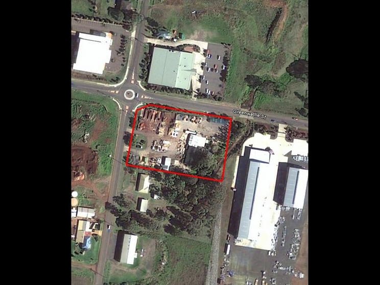Click to view all images 722-732 Greenwattle Street (Cnr South St) Harristown QLD 4350 - Image 2