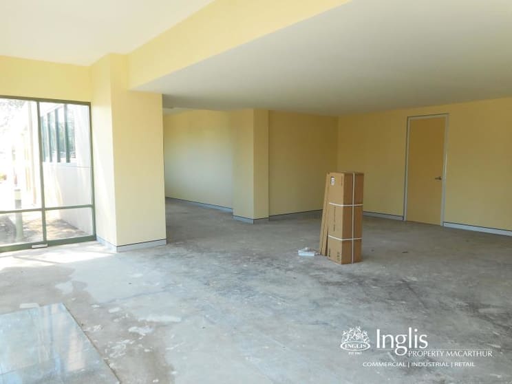 Click to view all images 3/5 Exchange Parade Narellan NSW 2567 - Image 3
