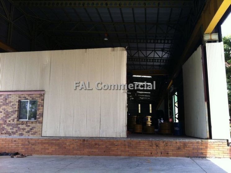 Click to view all images Salisbury QLD 4107 - Image 2
