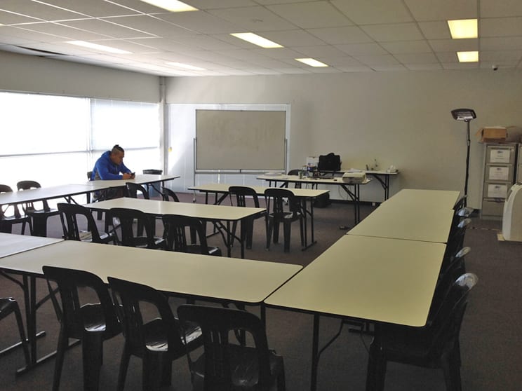 Click to view all images Unit 2/640-680 Geelong Road Brooklyn VIC 3012 - Image 3