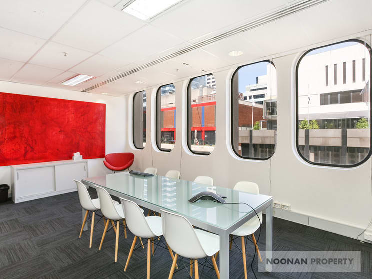 Click to view all images 99 York Street Sydney NSW 2000 - Image 2