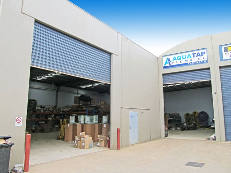 Click to view all images Unit 3/25-27 Graham Court Hoppers Crossing VIC 3029 - Image 2