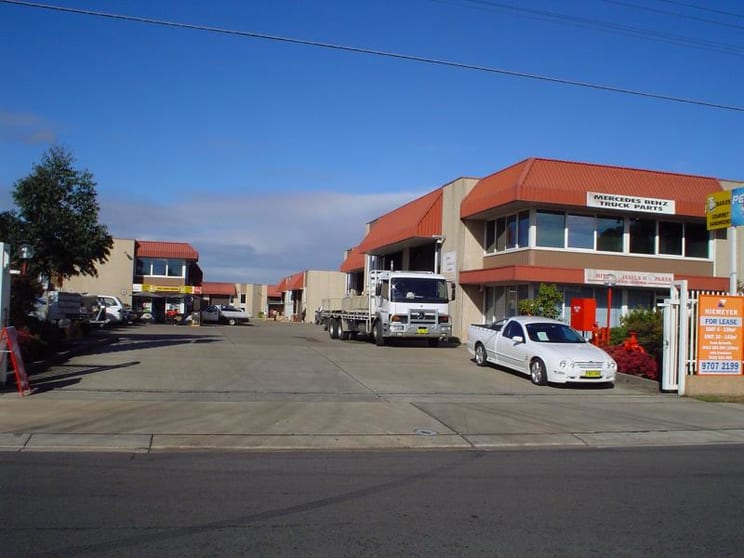 Click to view all images 20 Alfred Road Chipping Norton NSW 2170 - Image 1