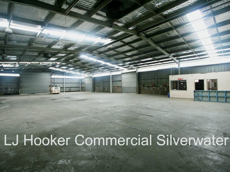 Click to view all images Smithfield NSW 2164 - Image 2