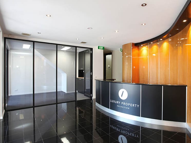 Click to view all images 2/390 Canterbury Road Surrey Hills VIC 3127 - Image 3