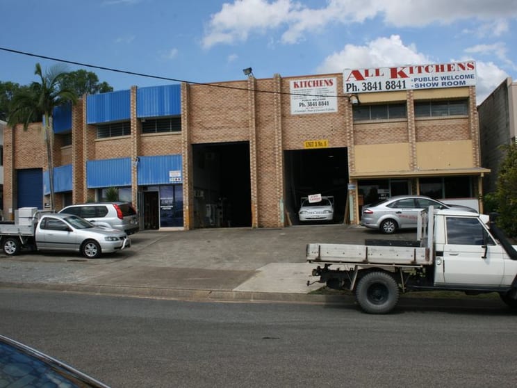 Click to view all images 2/5 Welch Street Underwood QLD 4119 - Image 2