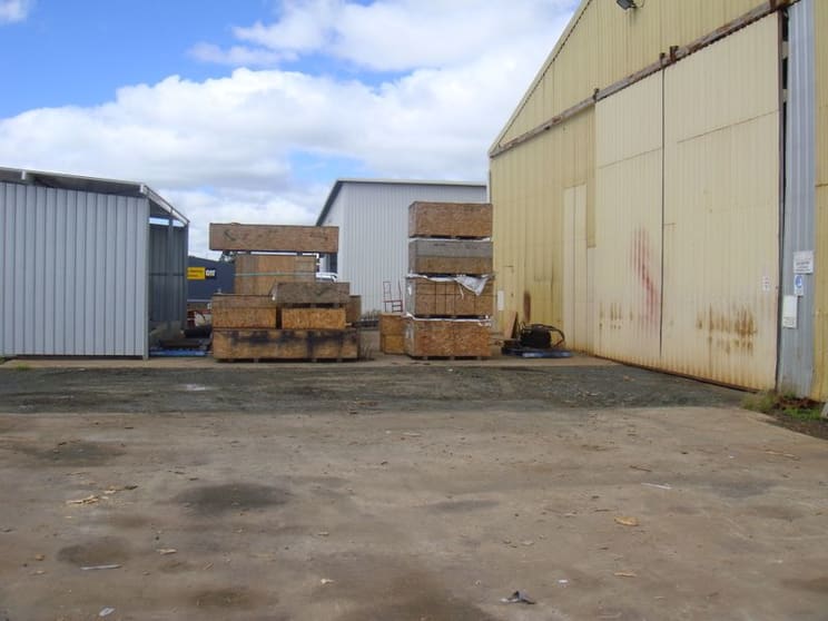 Click to view all images Shed 2/19 Carrington Road Torrington QLD 4350 - Image 3