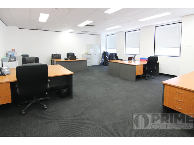 Click to view all images North Sydney NSW 2060 - Image 2