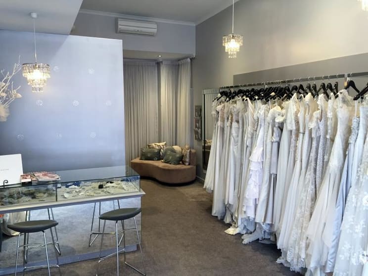 Click to view all images 9 Strathalbyn Street Kew East VIC 3102 - Image 2
