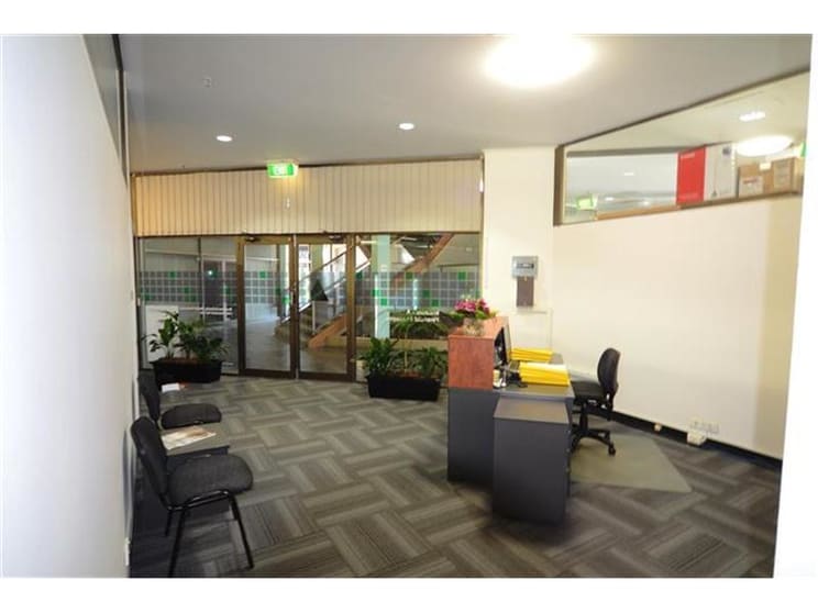 Click to view all images Suite 2, G/235 Darby Street Cooks Hill NSW 2300 - Image 3