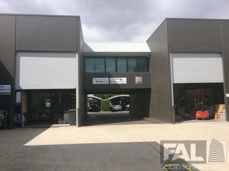 Click to view all images Unit 8/55 Links Avenue Eagle Farm QLD 4009 - Image 1