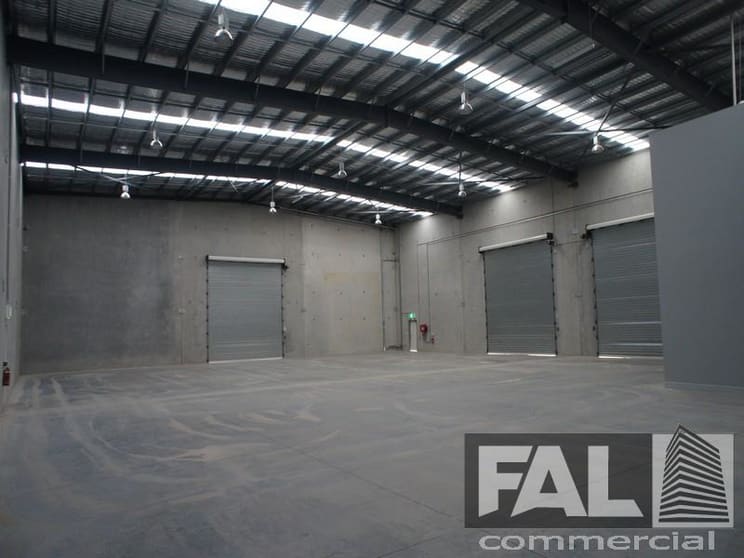 Click to view all images Unit 2/54 Textile Crescent Salisbury QLD 4107 - Image 2