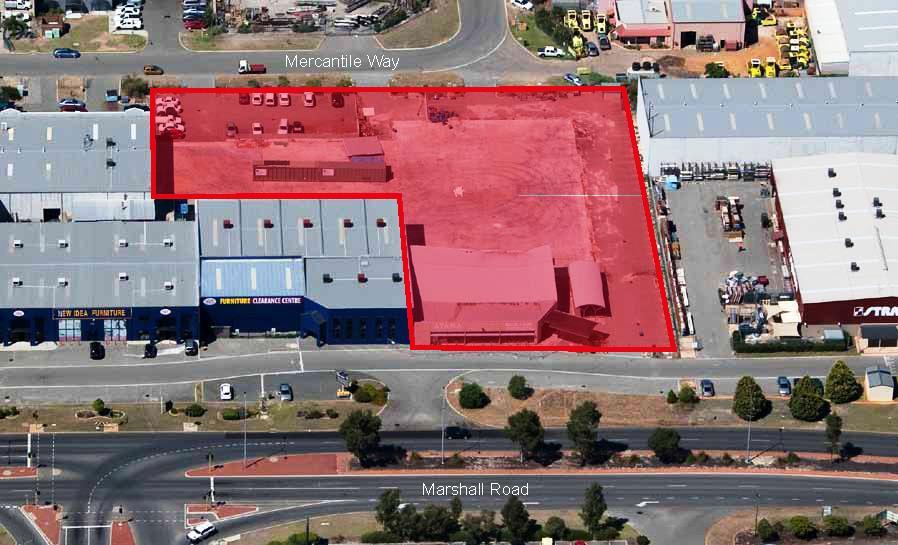 Click to view all images 751 Marshall Road Malaga WA 6090 - Image 1