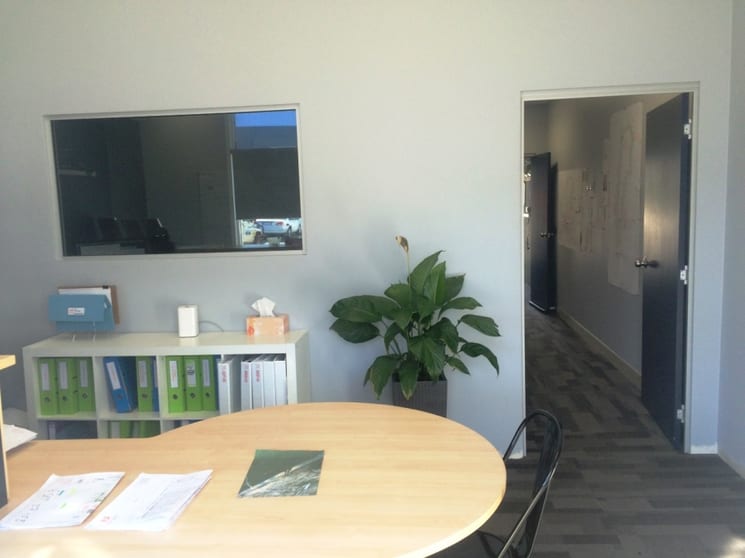 Click to view all images 5/135 Great Eastern Hwy Rivervale WA 6103 - Image 2