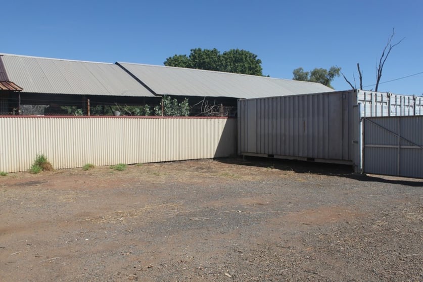 Click to view all images Shed 1 / 11 Curry Road Mount Isa QLD 4825 - Image 3