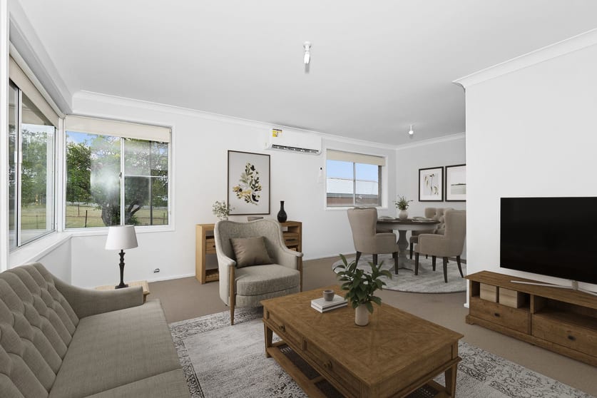 Click to view all images 122 Bathurst Street Pitt Town NSW 2756 - Image 2
